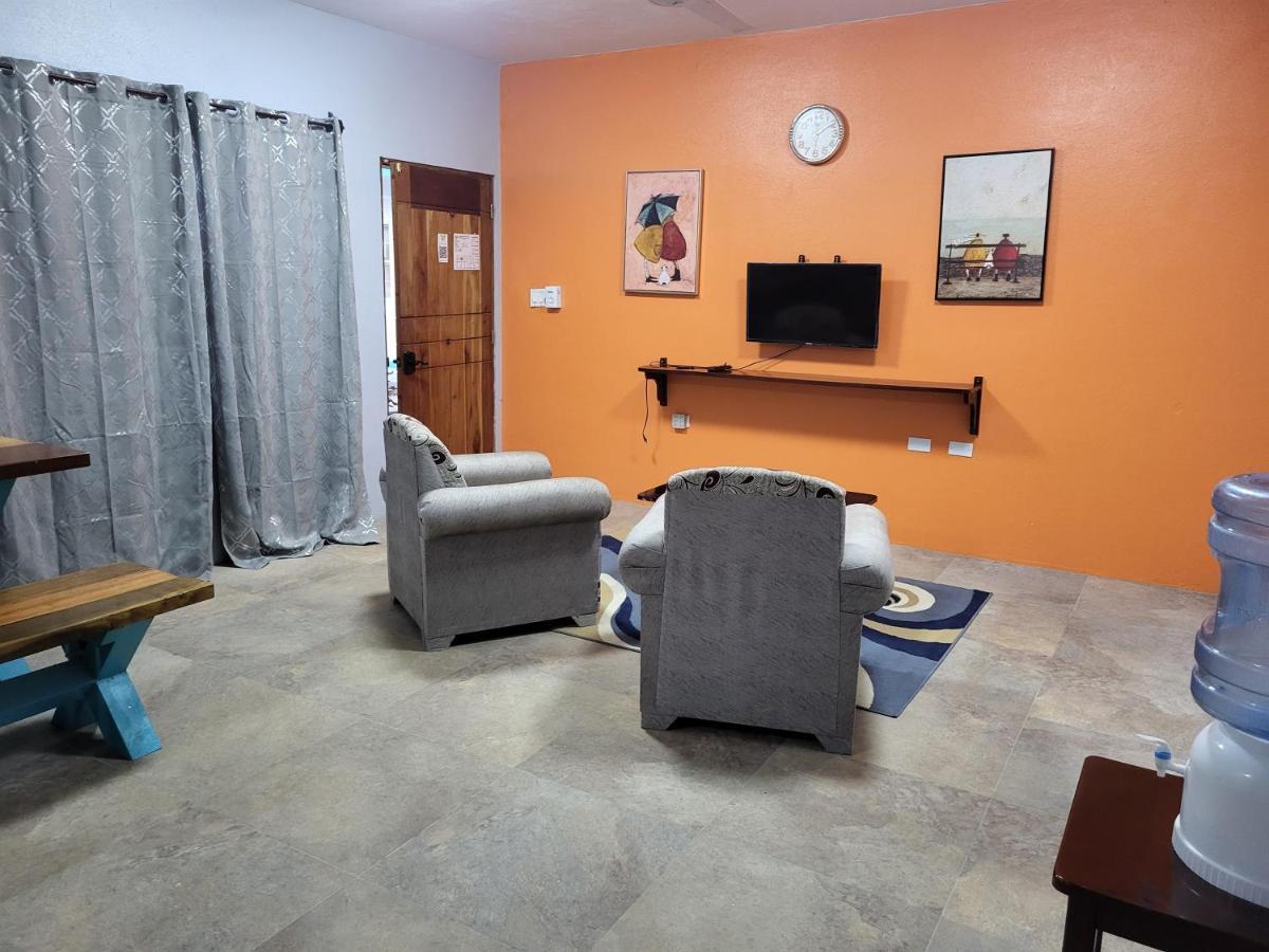 Rachel Land Apartment Caye Caulker Bagian luar foto