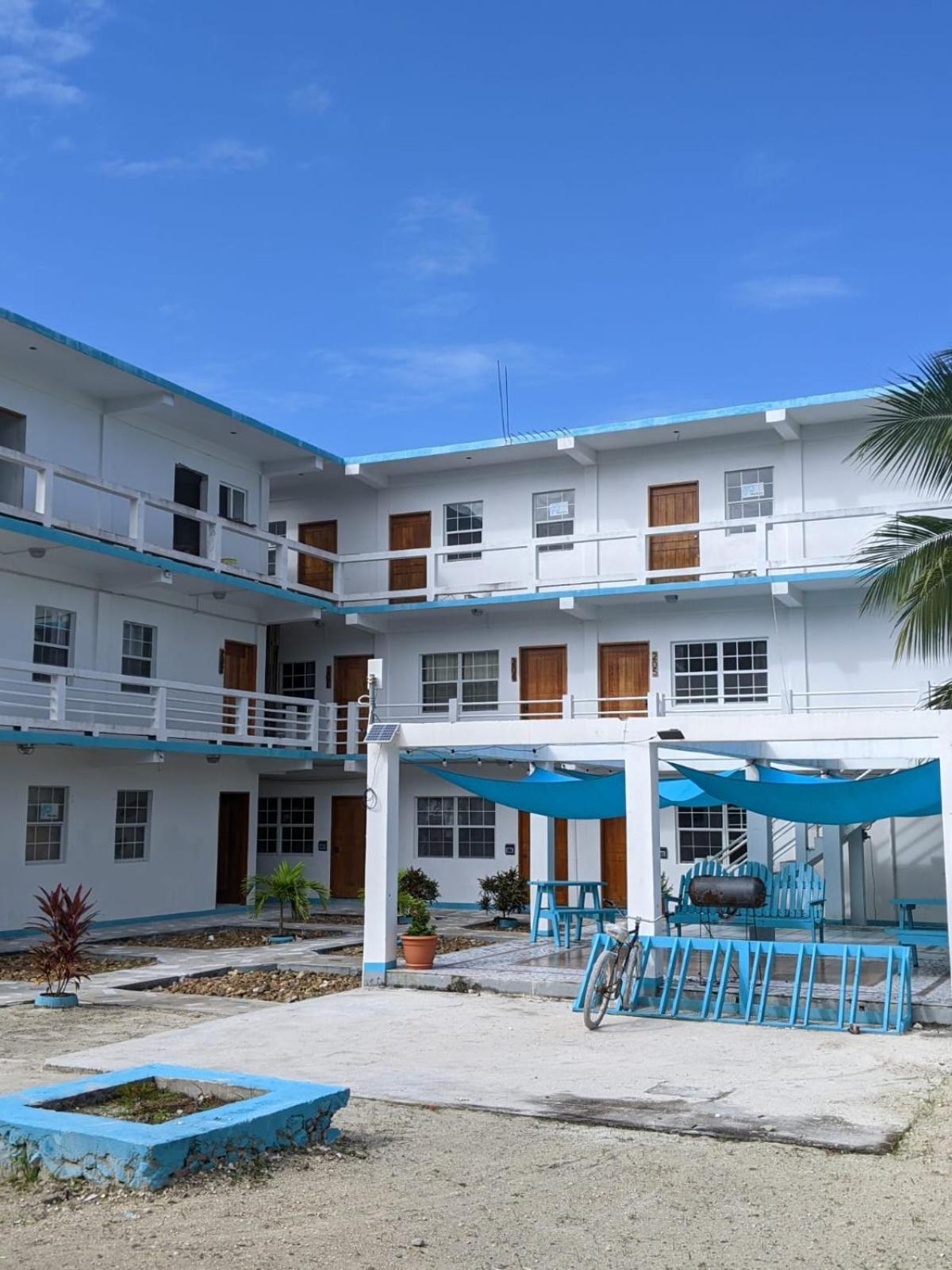 Rachel Land Apartment Caye Caulker Bagian luar foto